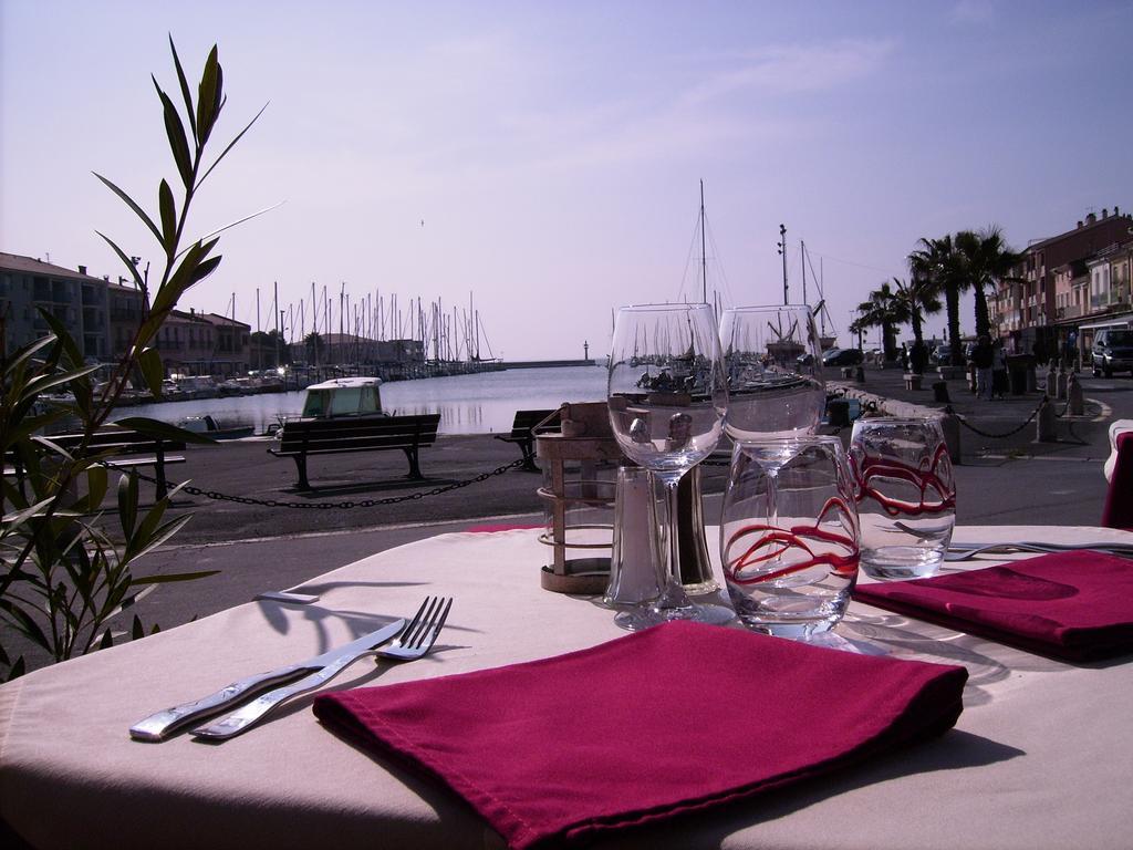 Hotel-Restaurant Du Port Mèze Exterior foto